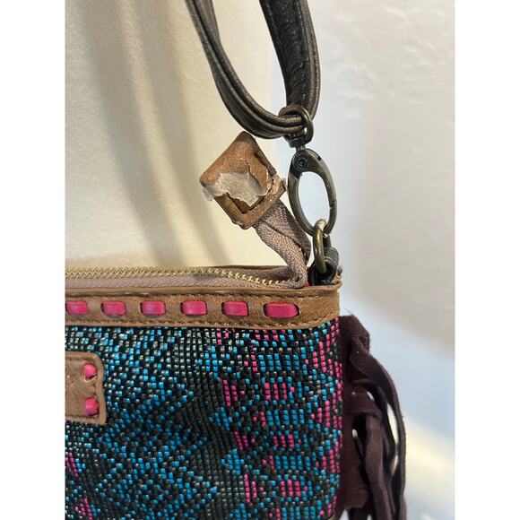 Catchfly Beaded Suede Fringe Crossbody Bag New With Tags - Picture 7 of 10
